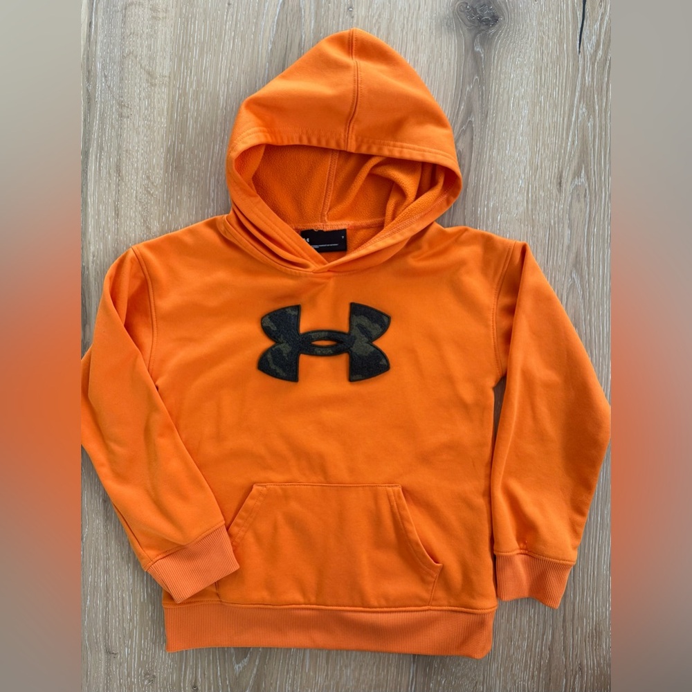 Under Armour Kids Hoodie in Vibrant Orange, Camo Army Logo